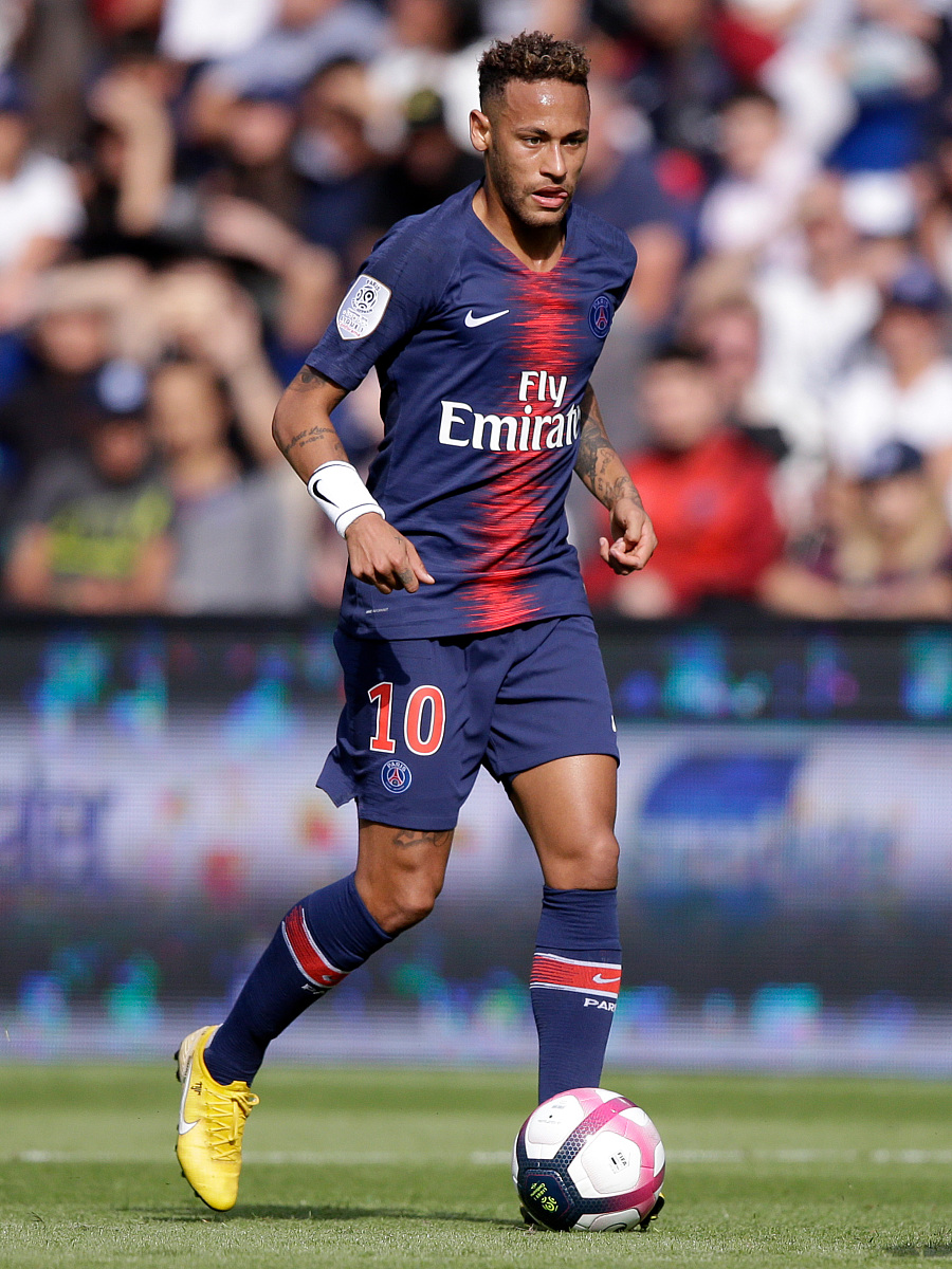 在防守端 在防守端